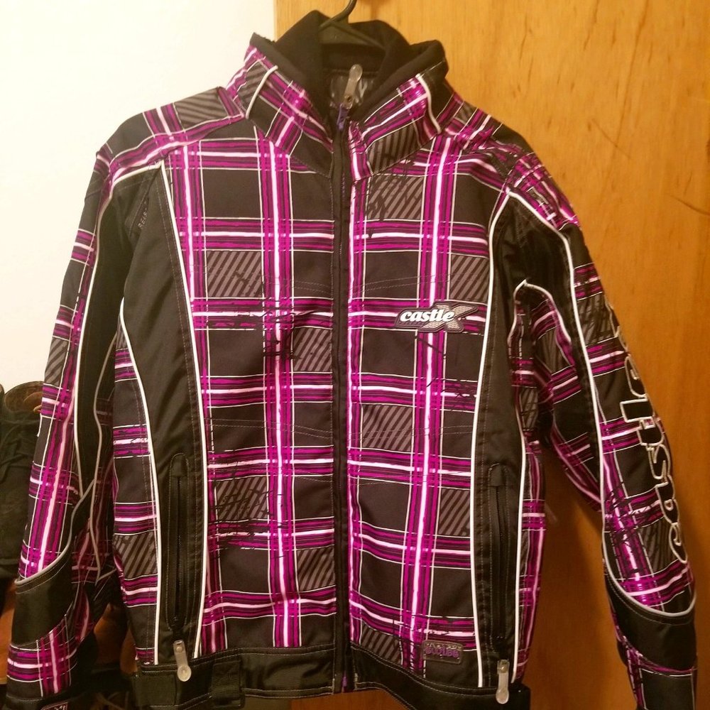 CAstleX Women's Jacket